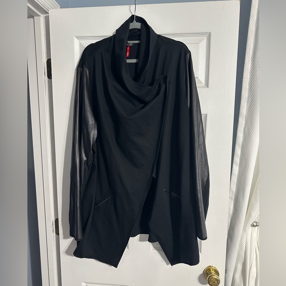 Spanx faux leather sleeve jacket